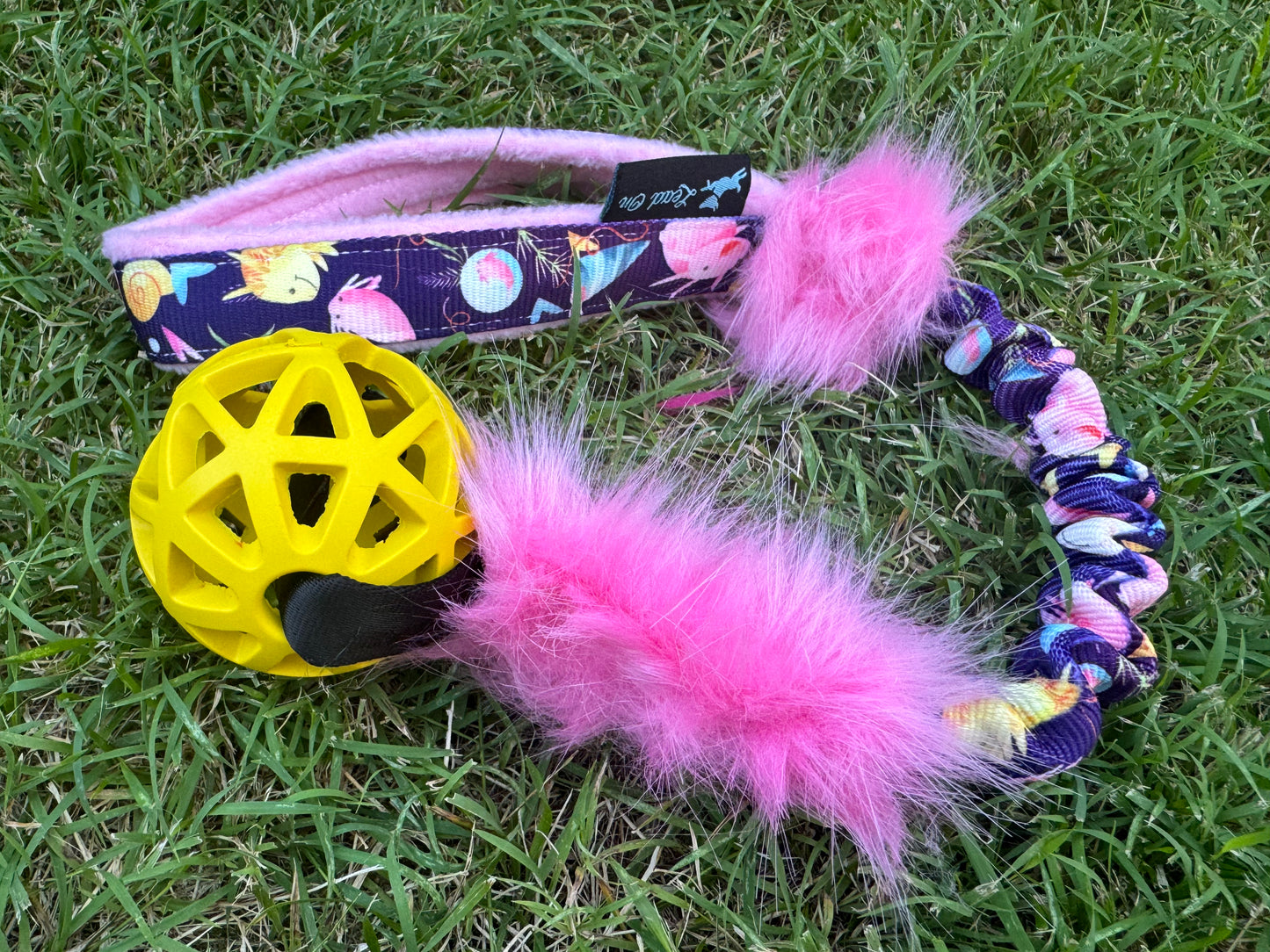 Lattice Small Rubber Ball Tugs -
