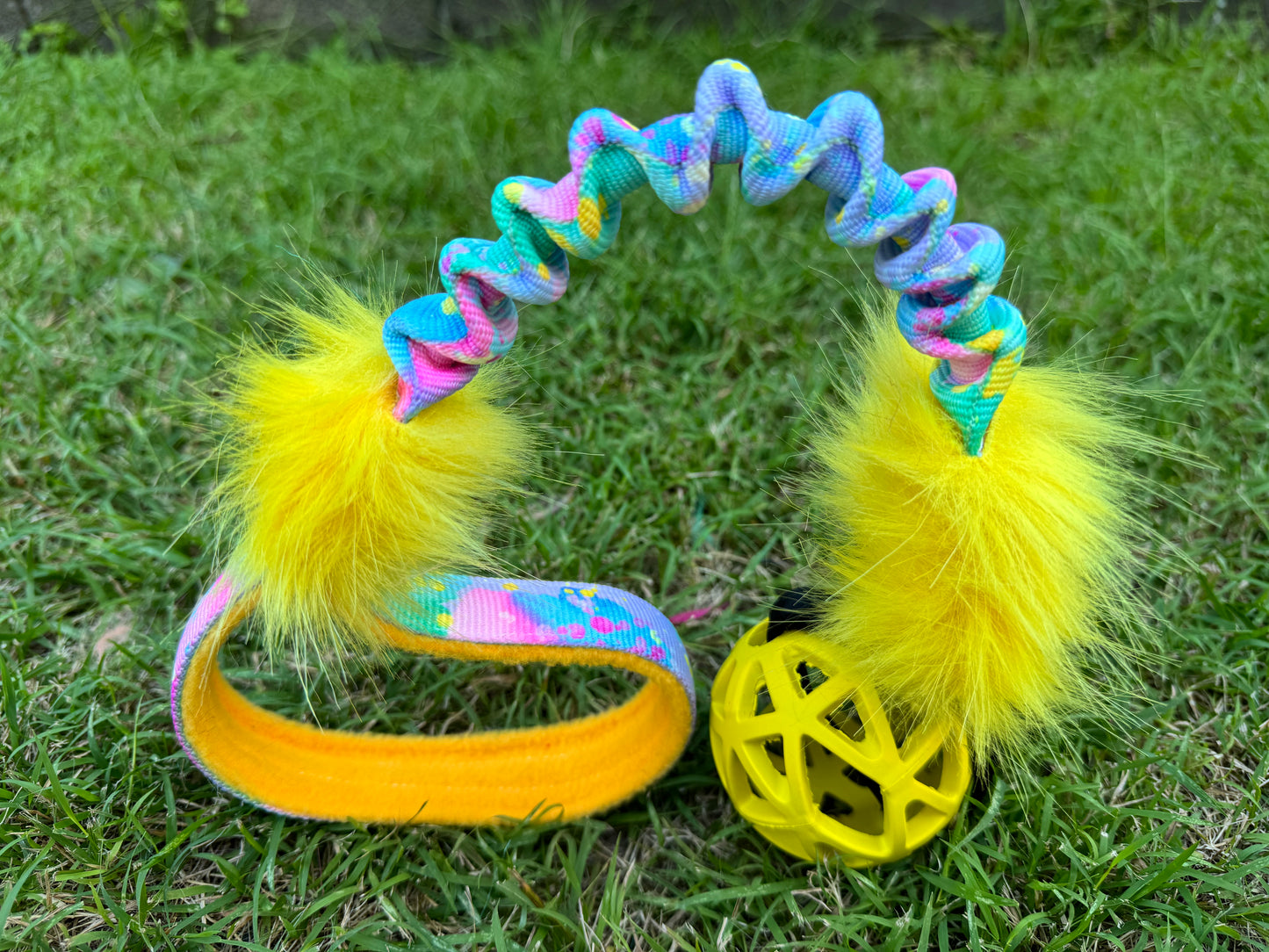 Lattice Small Rubber Ball Tugs -