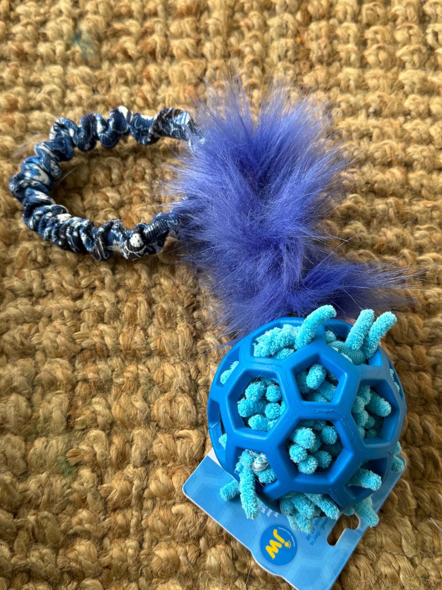Moppy stuffed JW Hol-ee Roller Ball Tugs - Pocket Handle