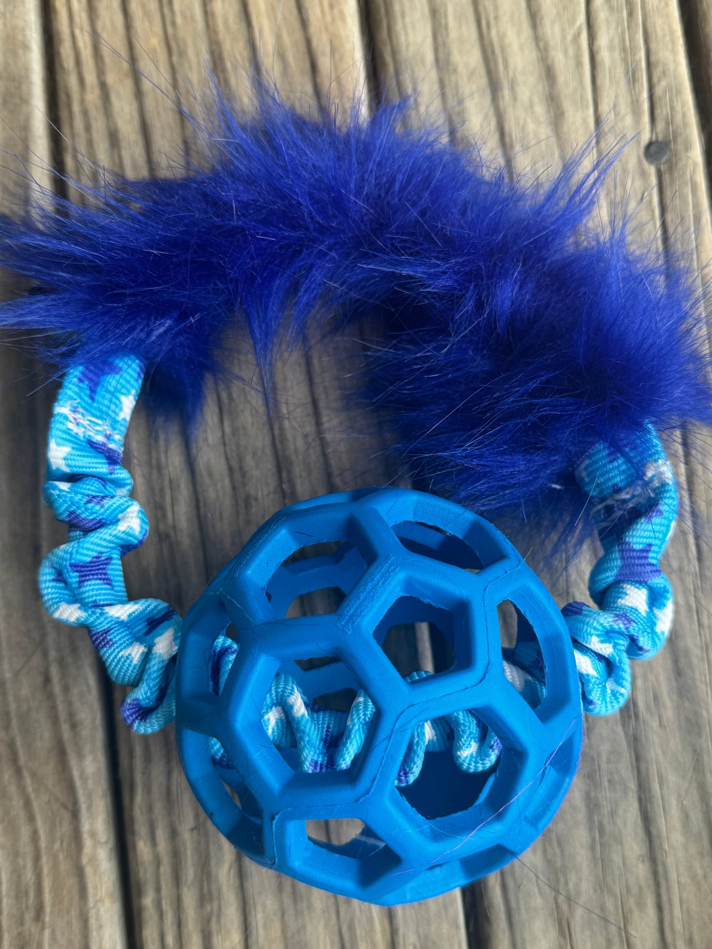 JW Holee Roller Balls with Bungee Ring & Faux Fur