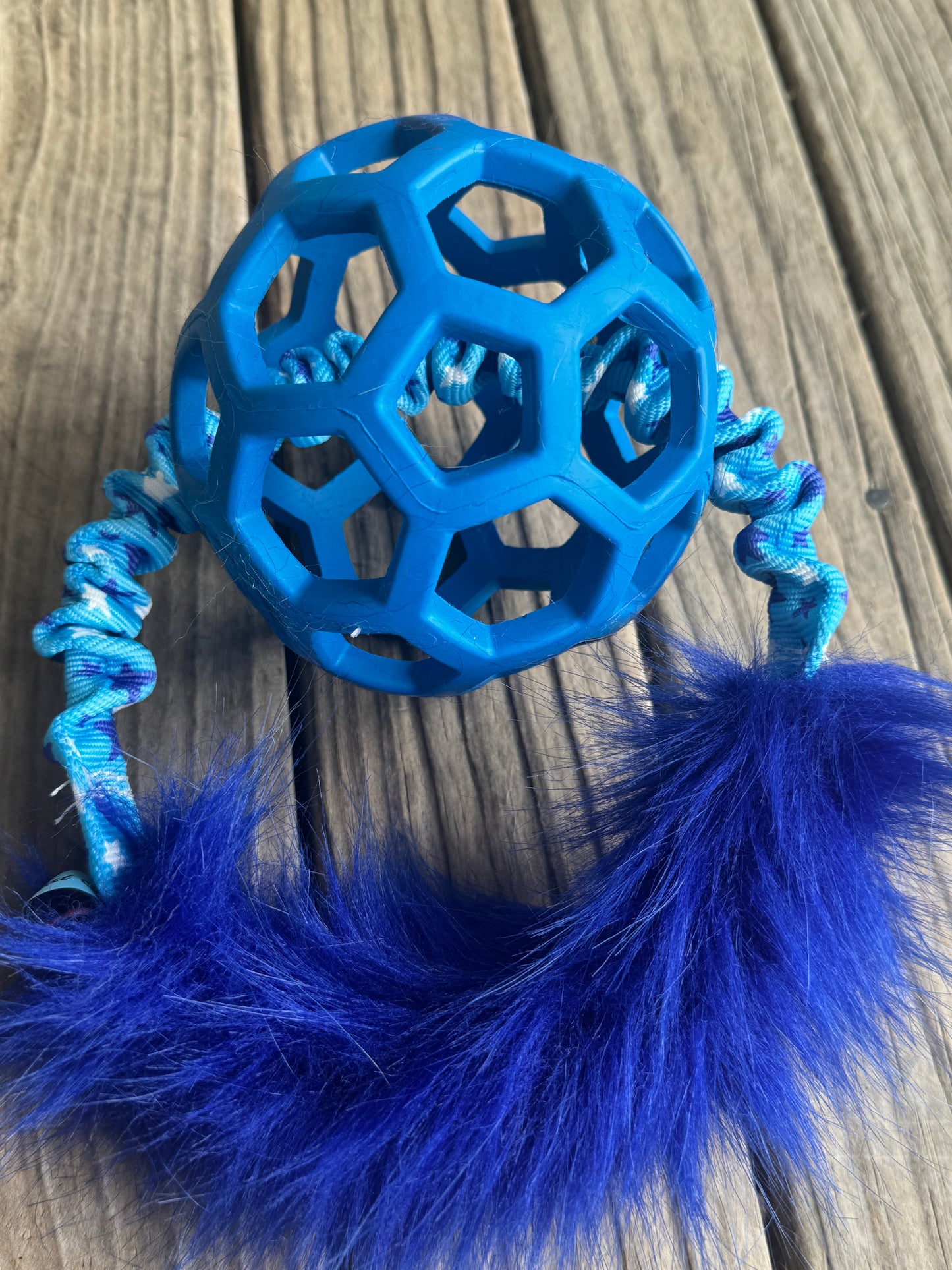JW Holee Roller Balls with Bungee Ring & Faux Fur
