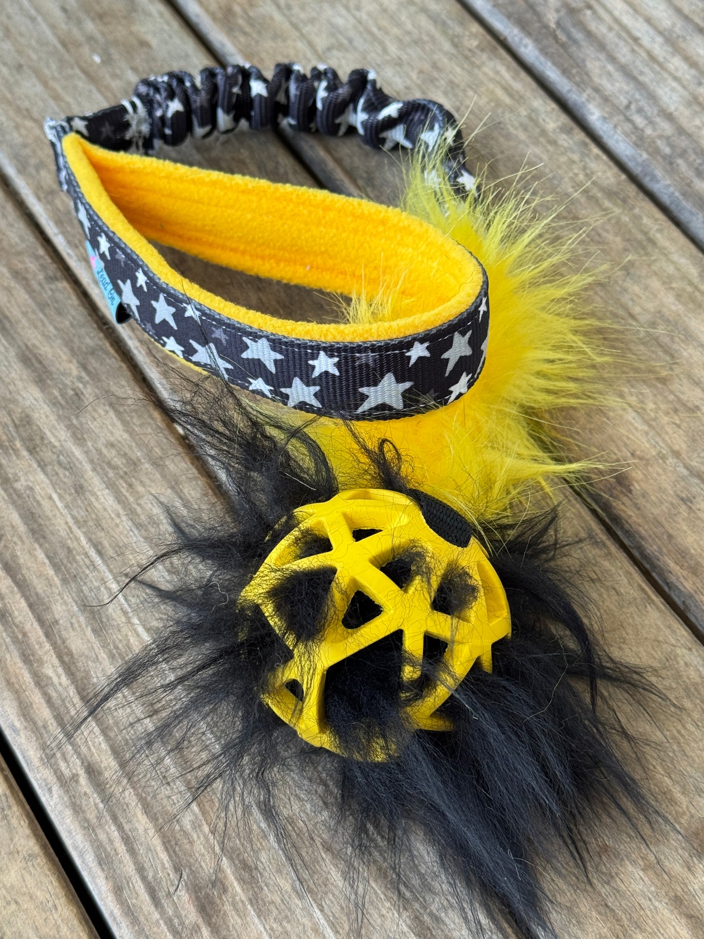 Fluffin-Stein- Sheepy Stuffed Lattice Ball Tugs