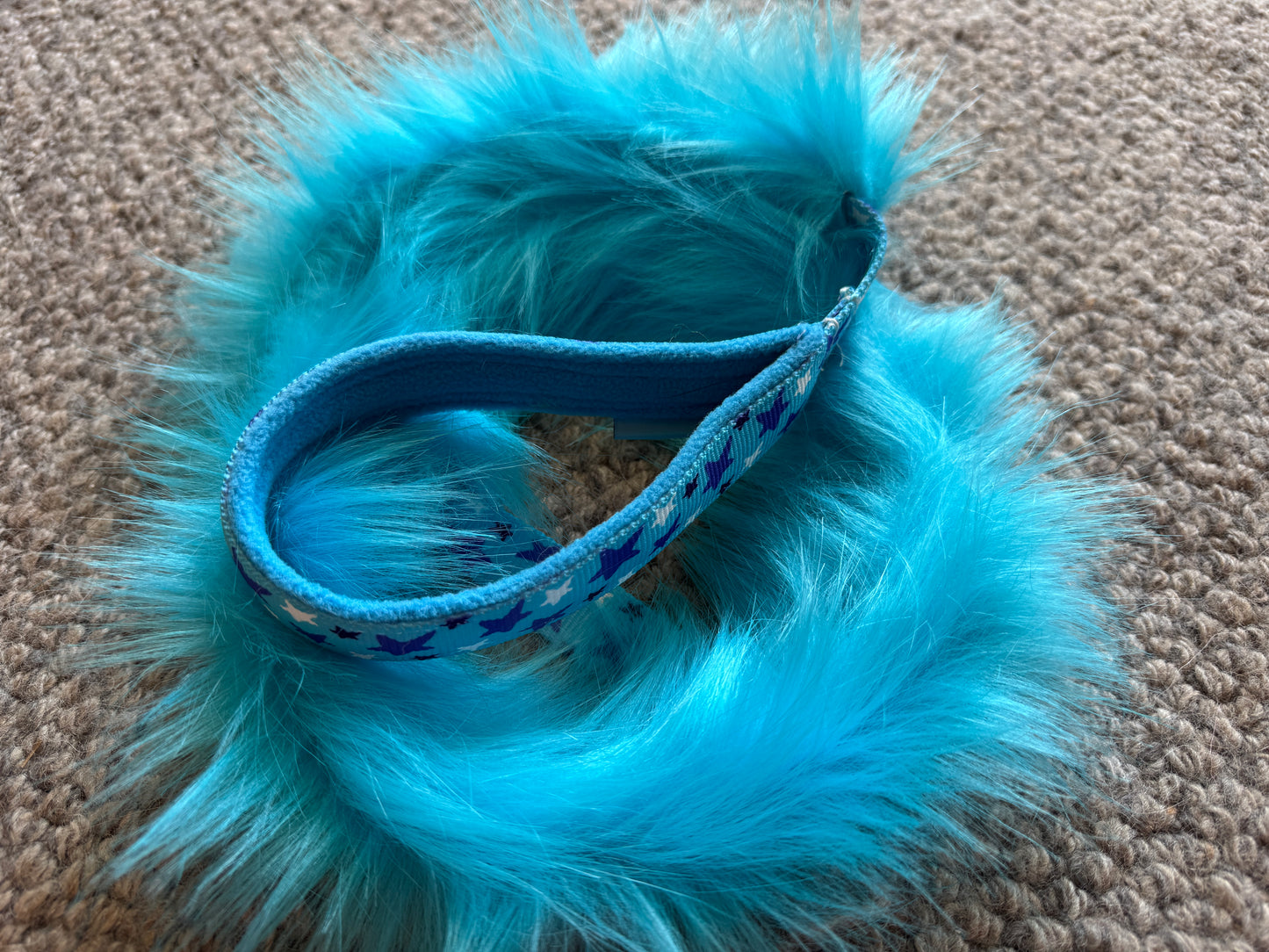 Fluffy Tug Leads