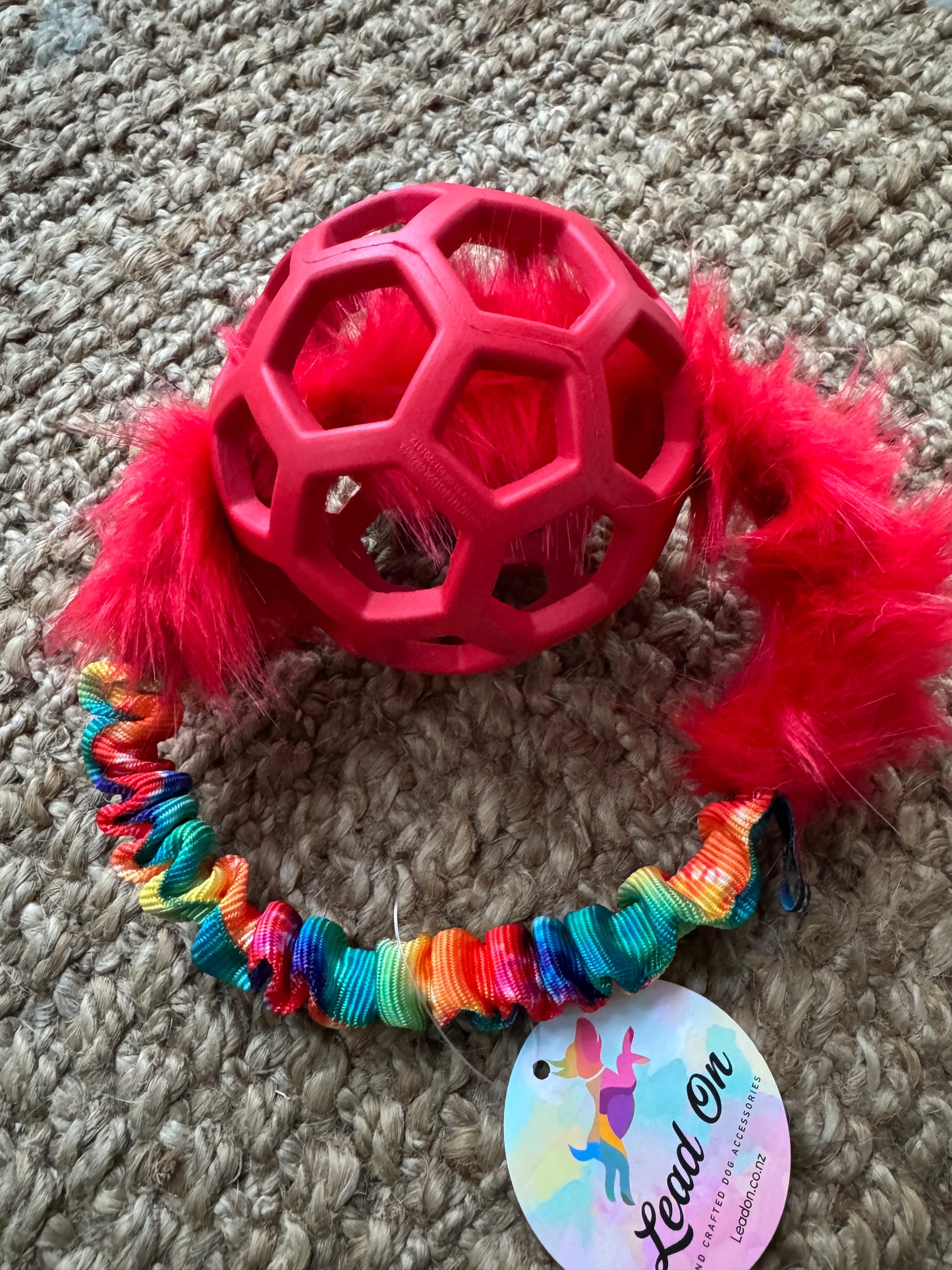 JW Holee Roller Balls with Bungee Ring & Faux Fur