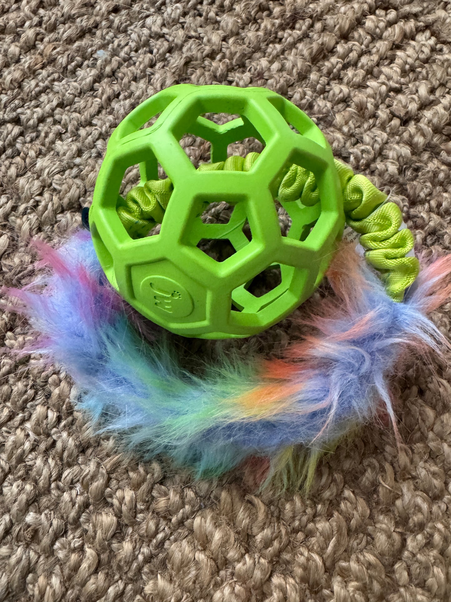 JW Holee Roller Balls with Bungee Ring & Faux Fur
