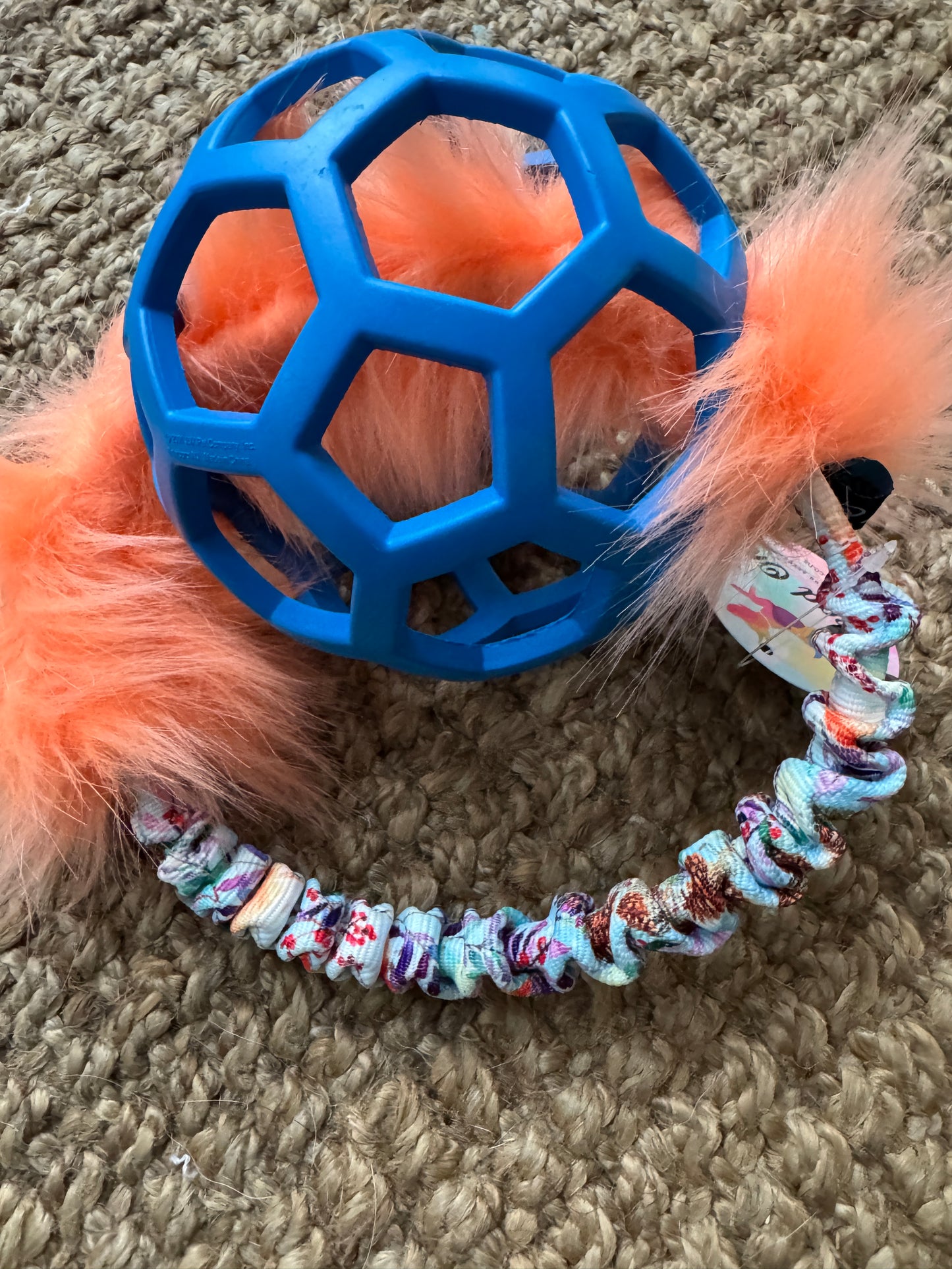 JW Holee Roller Balls with Bungee Ring & Faux Fur