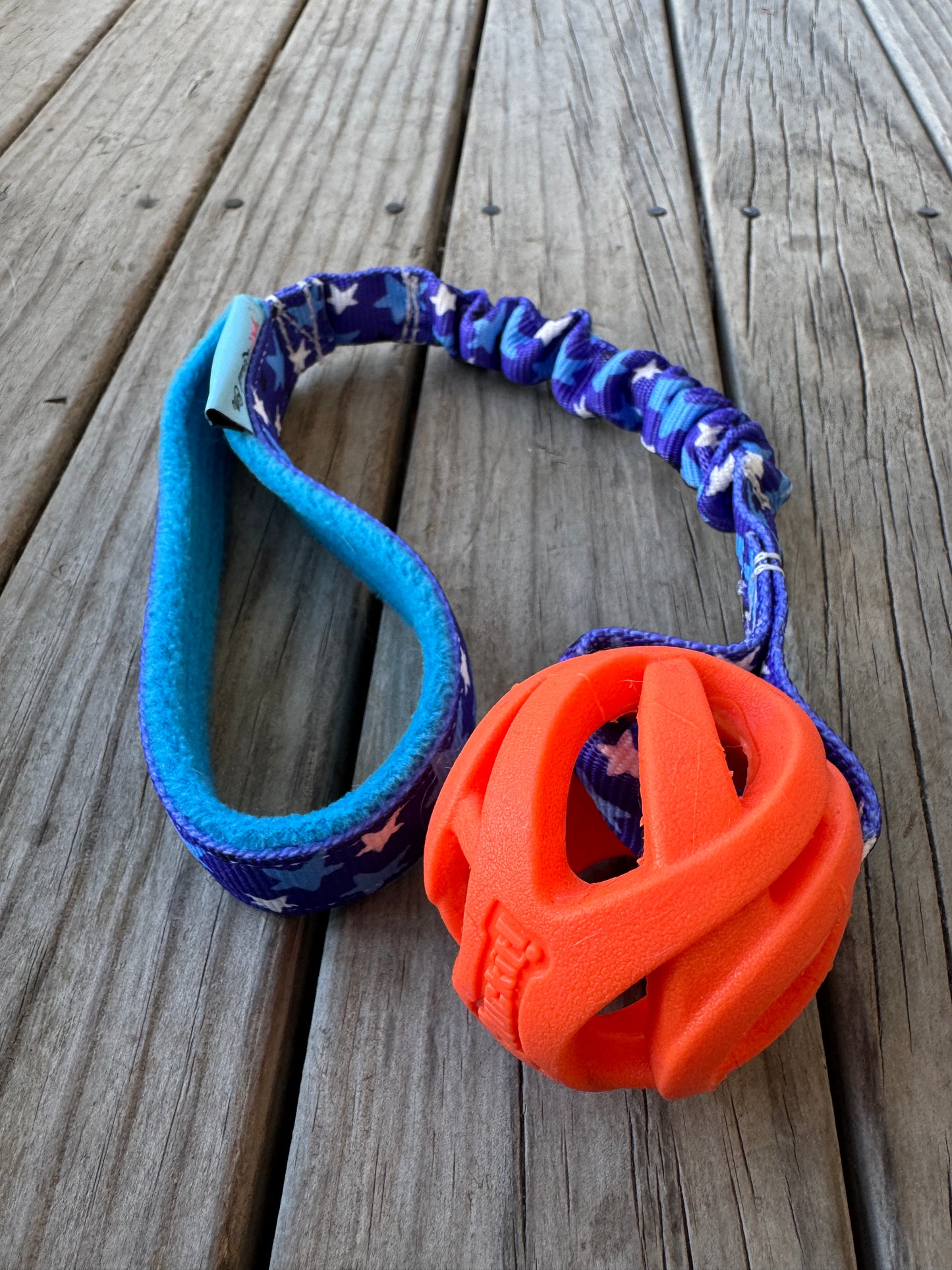 'Furless' Bungee Handle Ball Tugs
