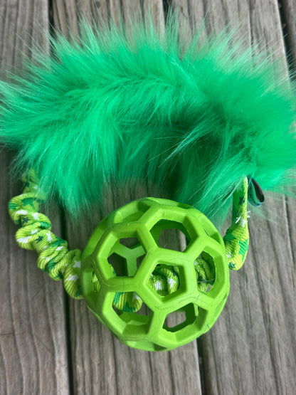 JW Holee Roller Balls with Bungee Ring & Faux Fur