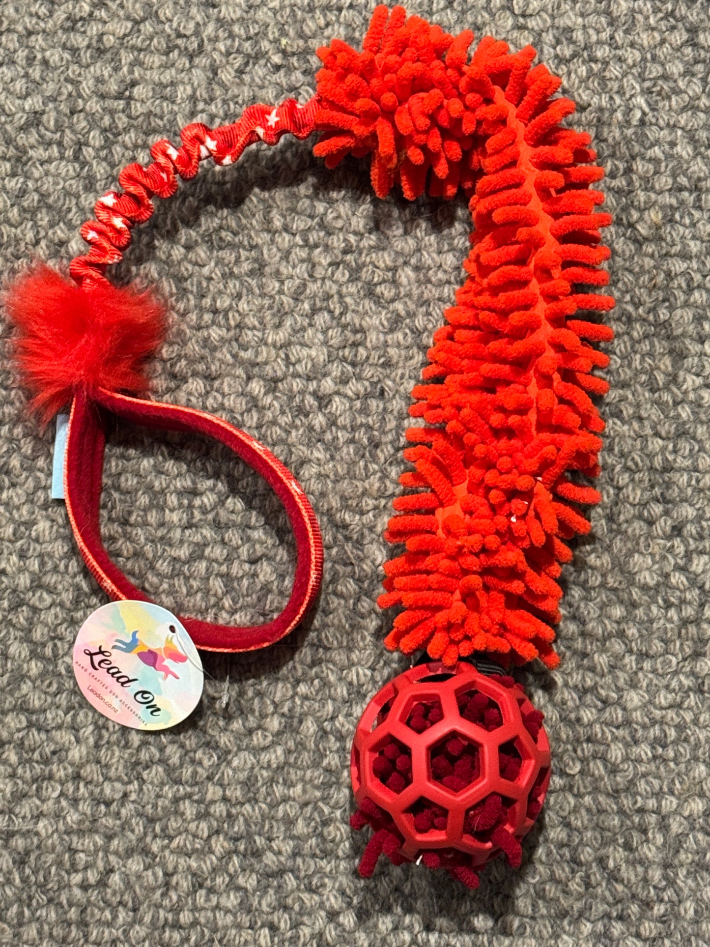 Moppy Tug  with ball