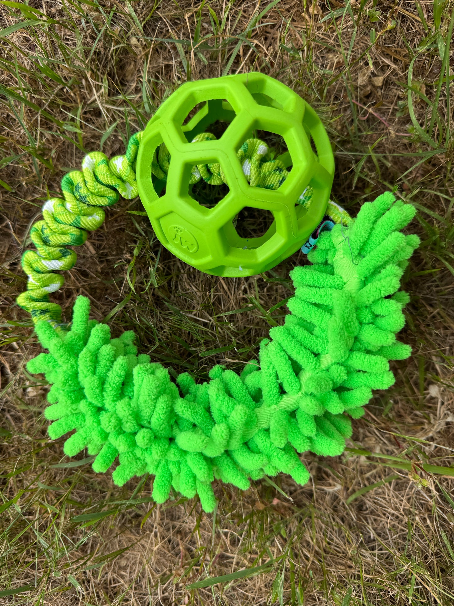 JW Roller Balls with Bungee Ring & Moppy