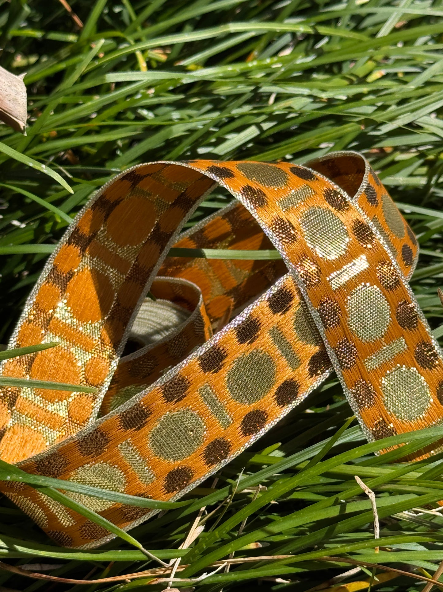 Brown/Tan Ribbon Options