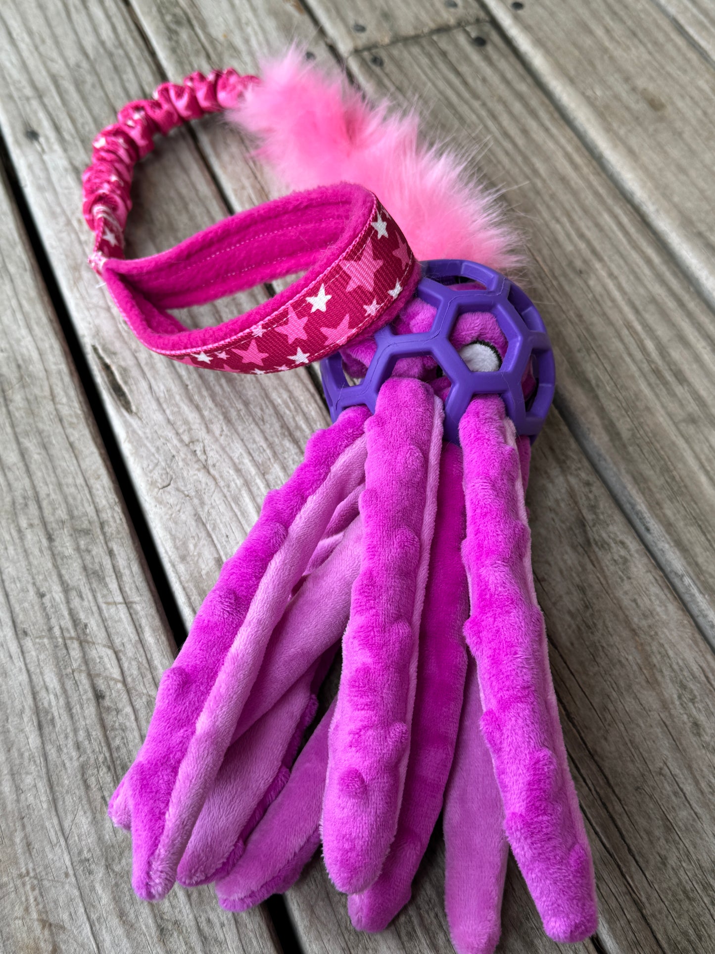 JW Roller Ball Tugs - Octopus Crinkle/Squeak stuffed