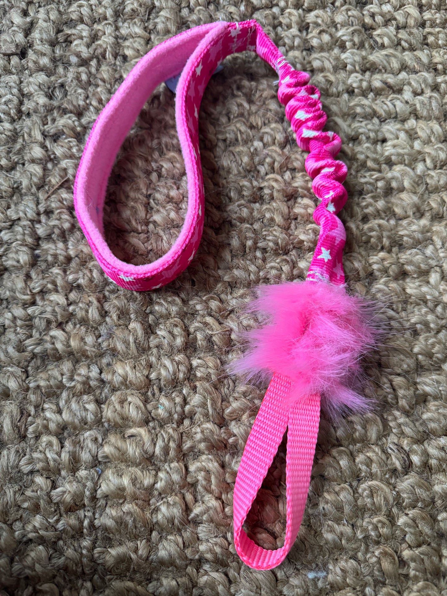 Handle with Bungee - for use with Loop Attachment Toys
