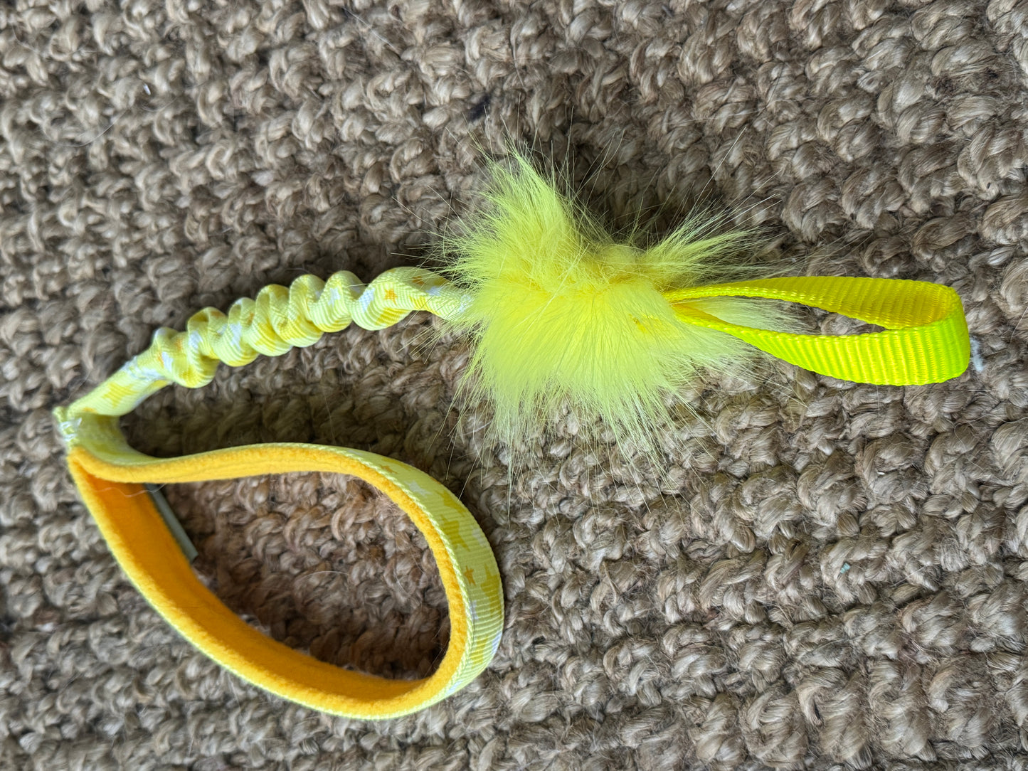 Handle with Bungee - for use with Loop Attachment Toys