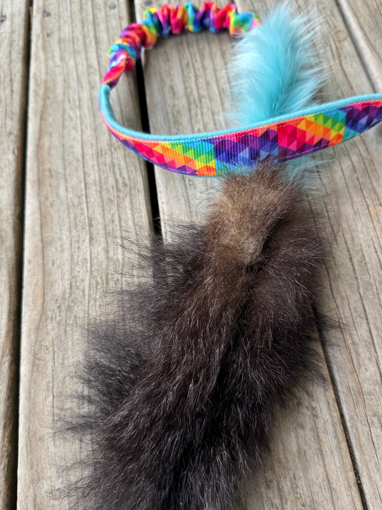 Single Possum Tail - Bungee Handle Tug