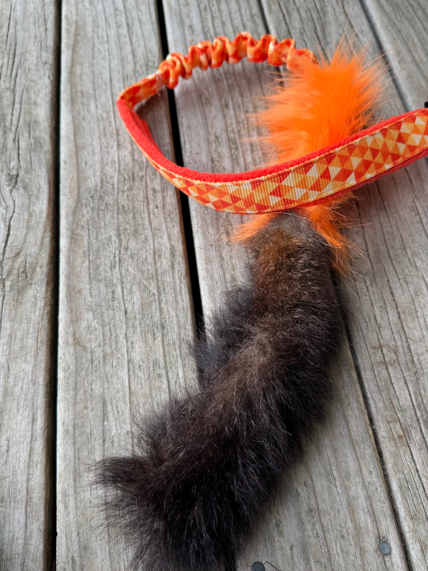 Single Possum Tail - Bungee Handle Tug
