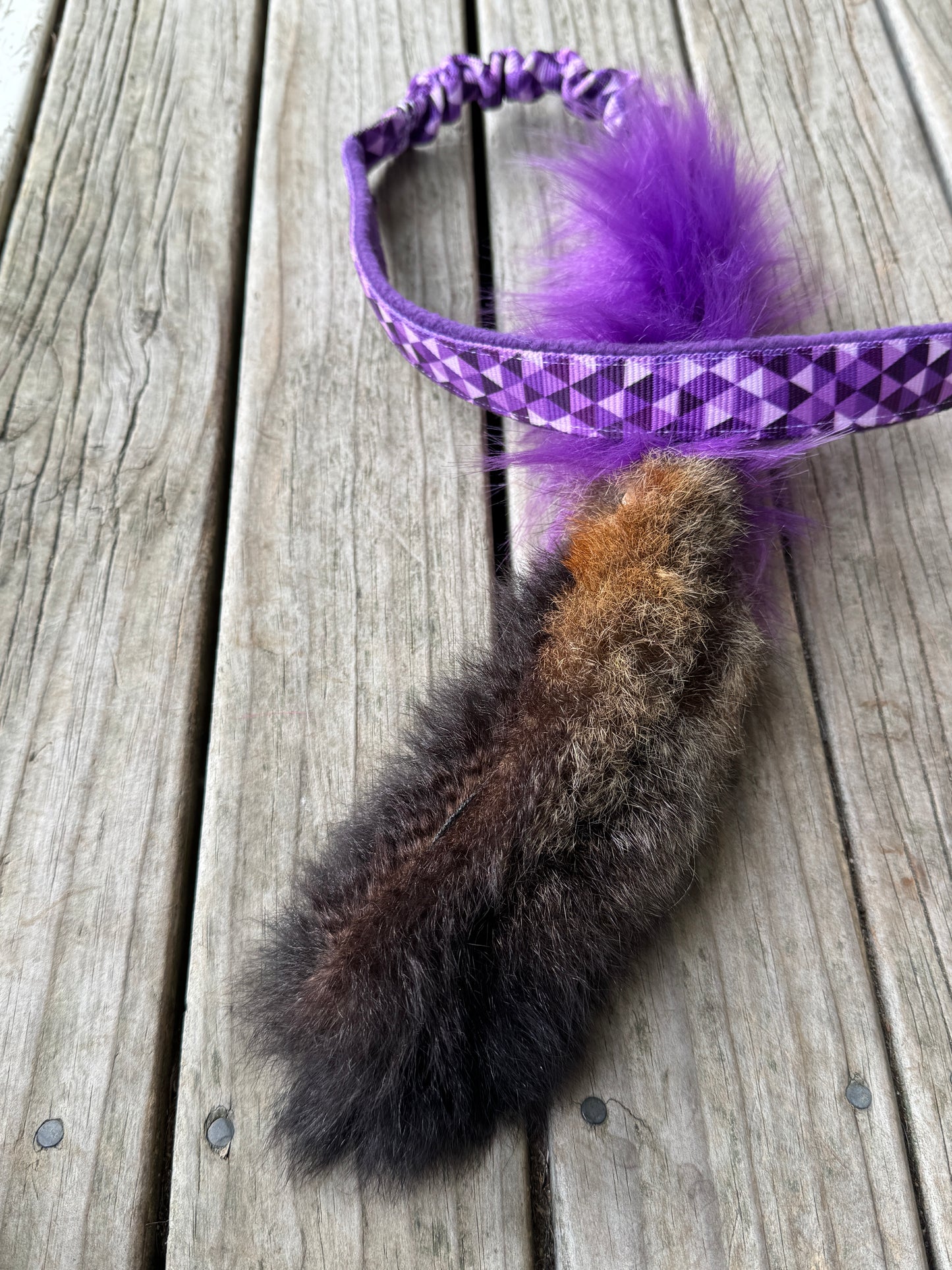 Single Possum Tail - Bungee Handle Tug