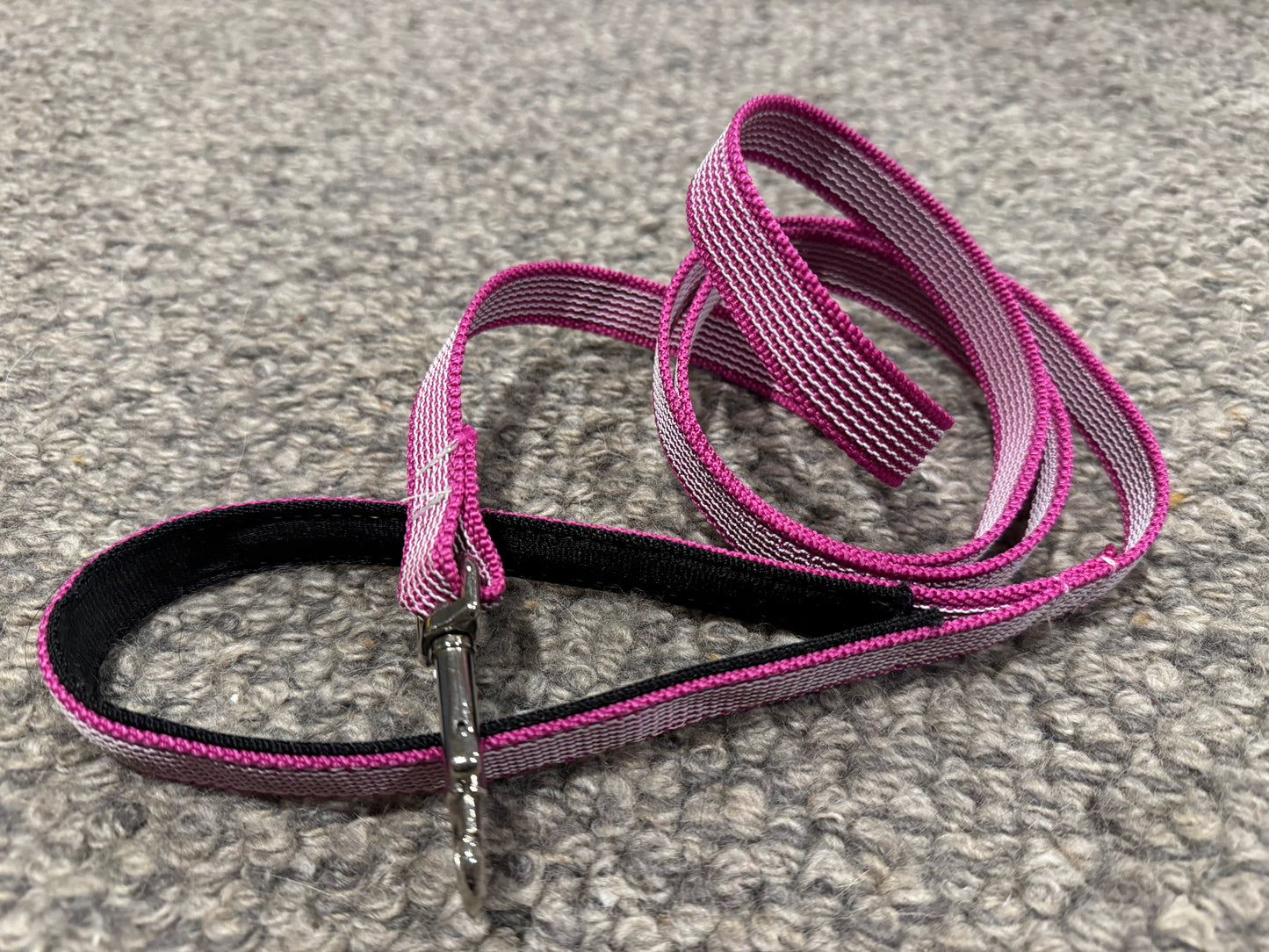 Rubberised Webbing Leads