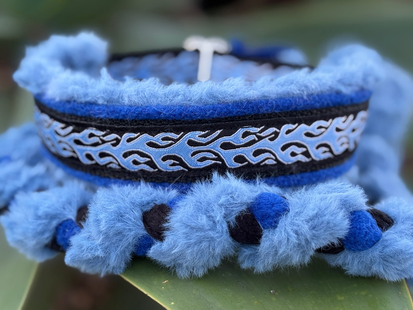 Fur Options for Braided Lead Sets