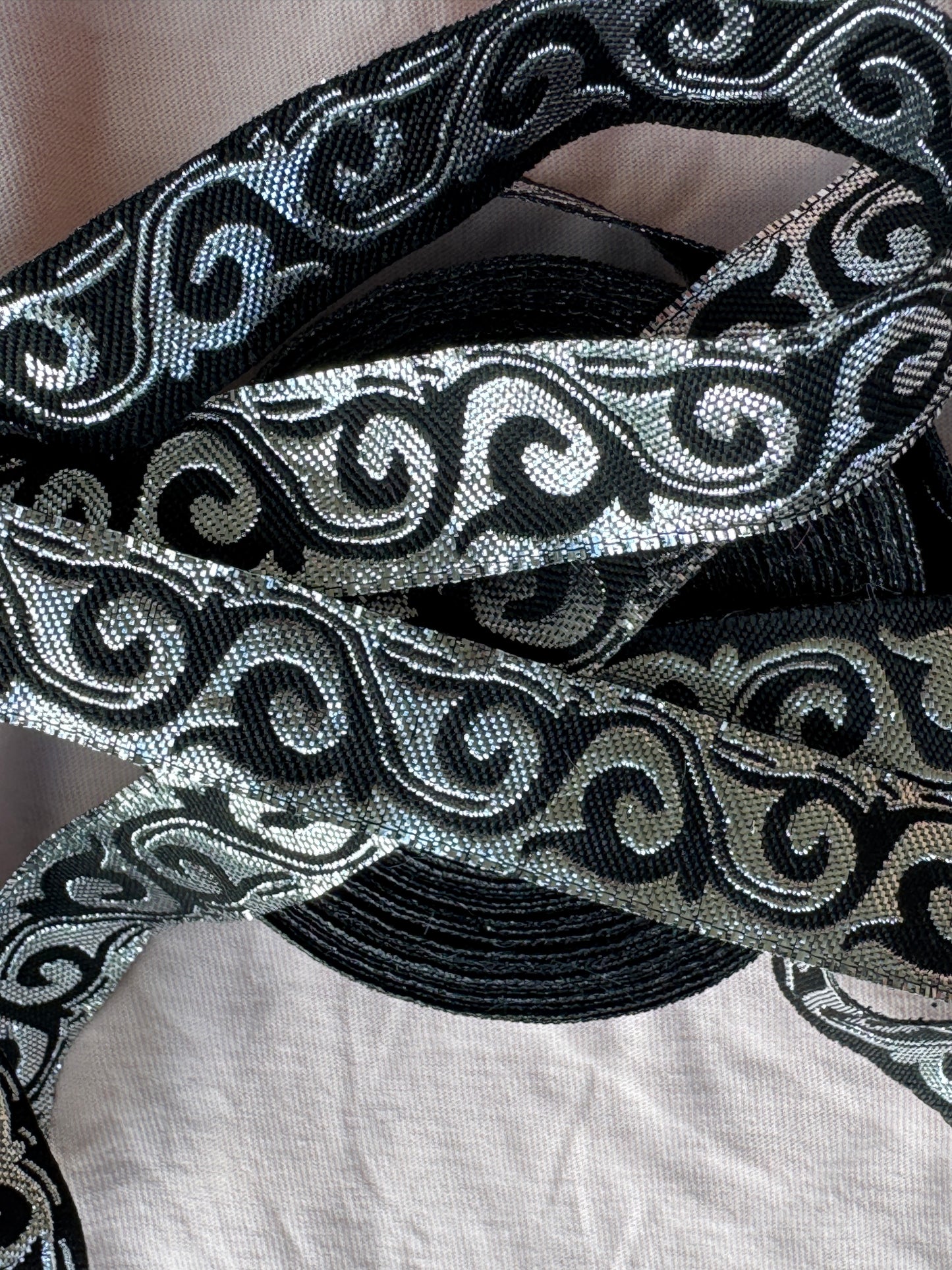 Silver/Gold Ribbon Options