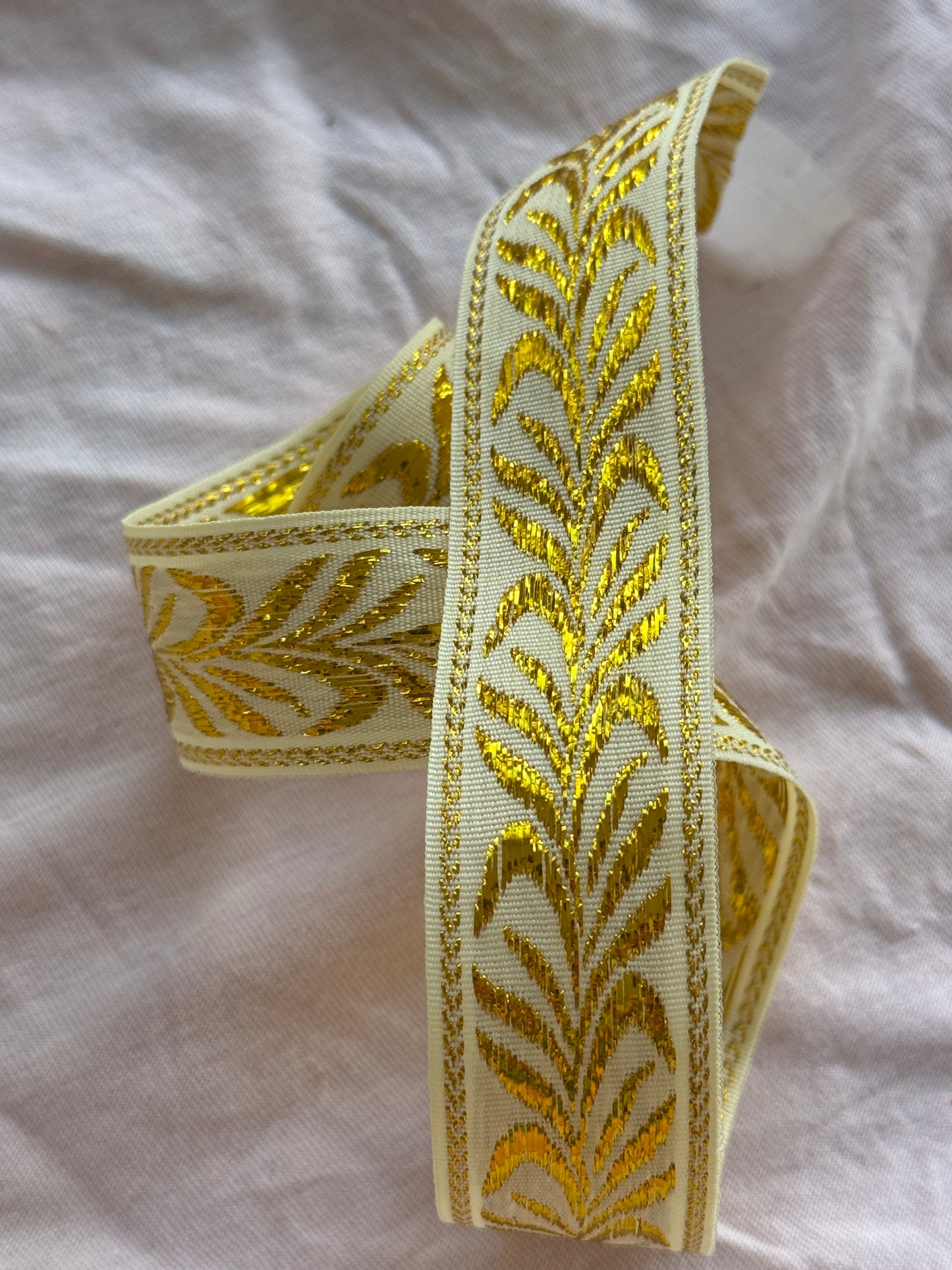 Silver/Gold Ribbon Options