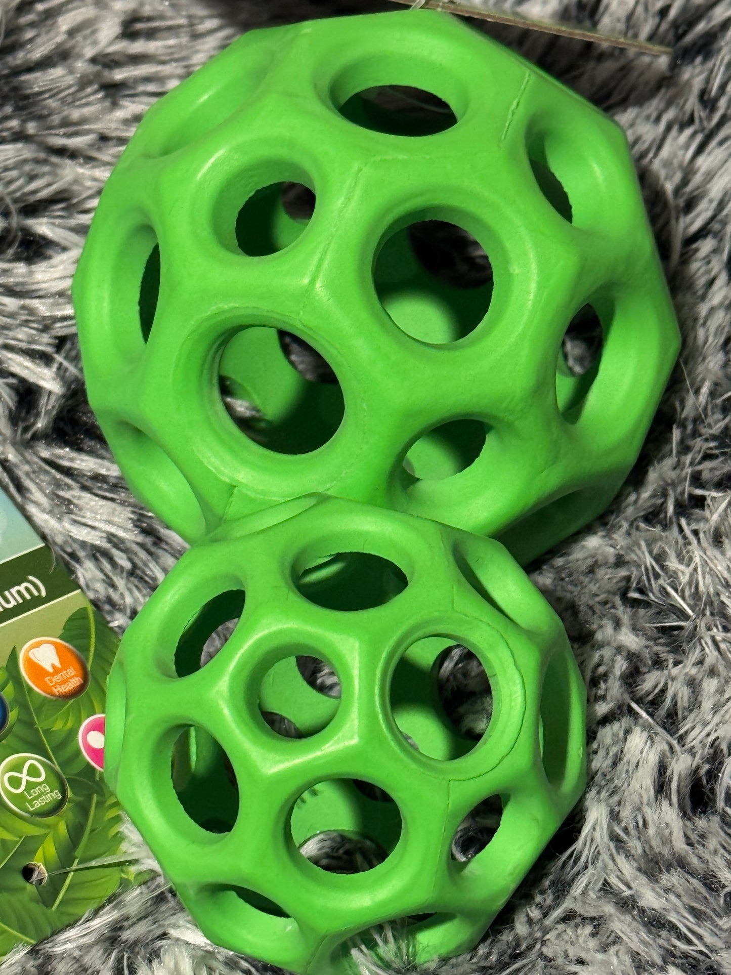 NEW Gor Ball