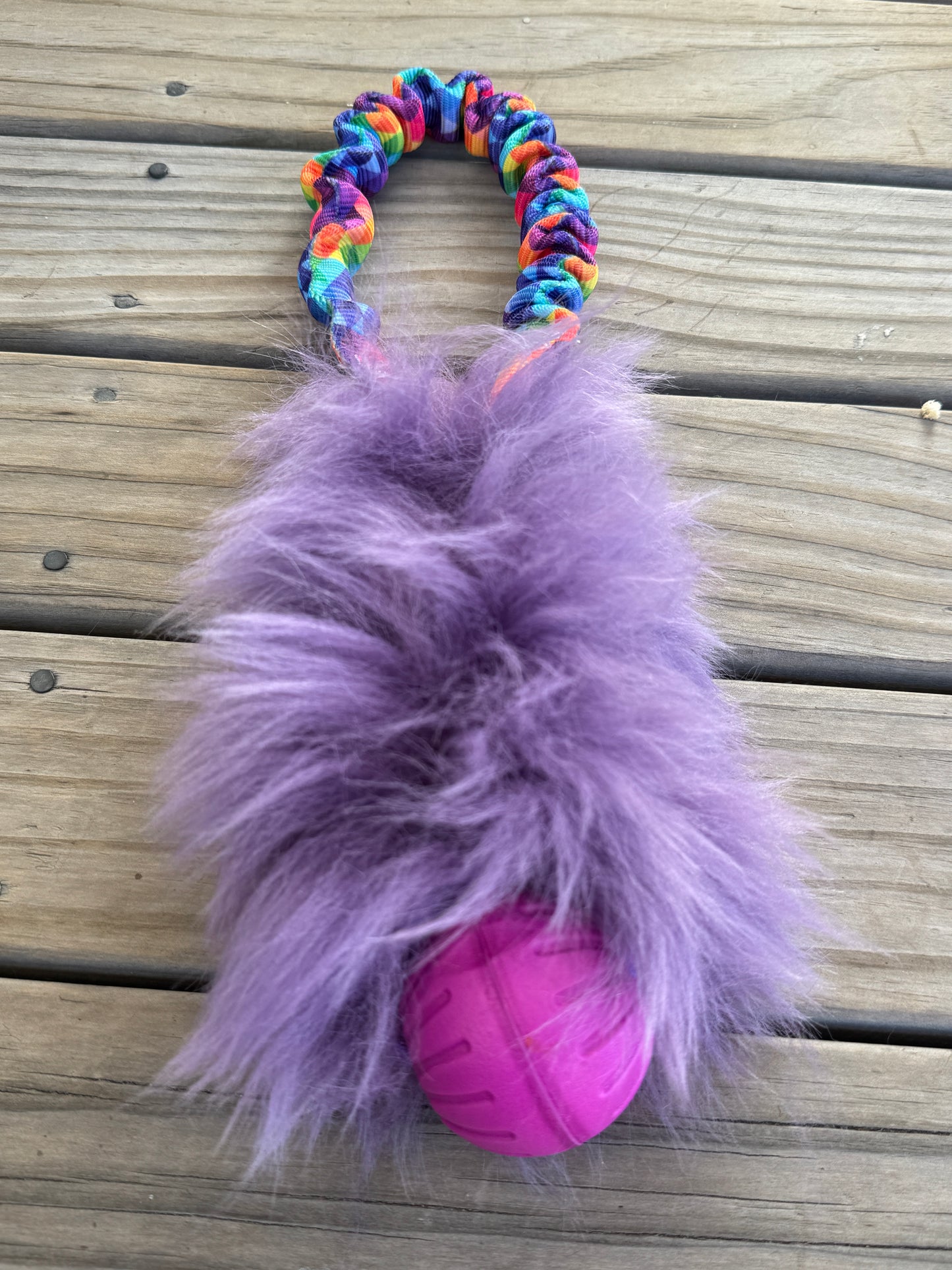 Sheepy Pocket tug with ball